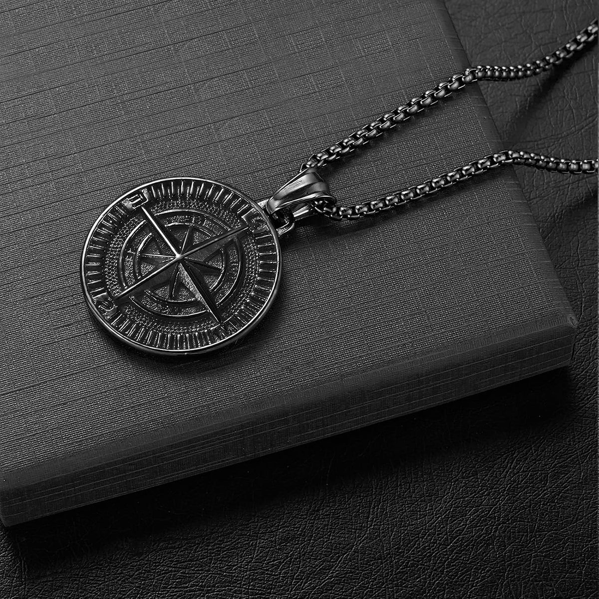 Men'S Compass Pendant Necklace - Stainless Steel Vintage Coin Navigator
