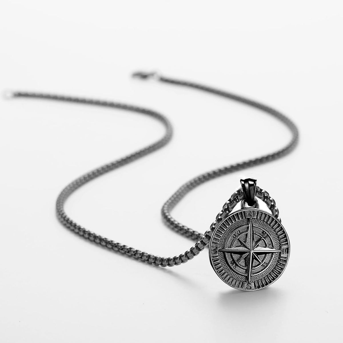 Men'S Compass Pendant Necklace - Stainless Steel Vintage Coin Navigator