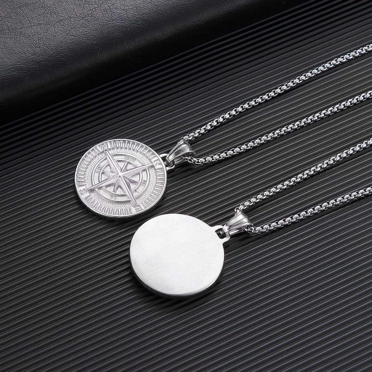 Men'S Compass Pendant Necklace - Stainless Steel Vintage Coin Navigator